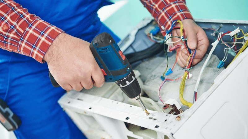Çamlıdere Fondital Fondital çamaşır makinesi kart tamiri – Su almama arızası orijinal parça ile giderildi. - Teknik servis örneği